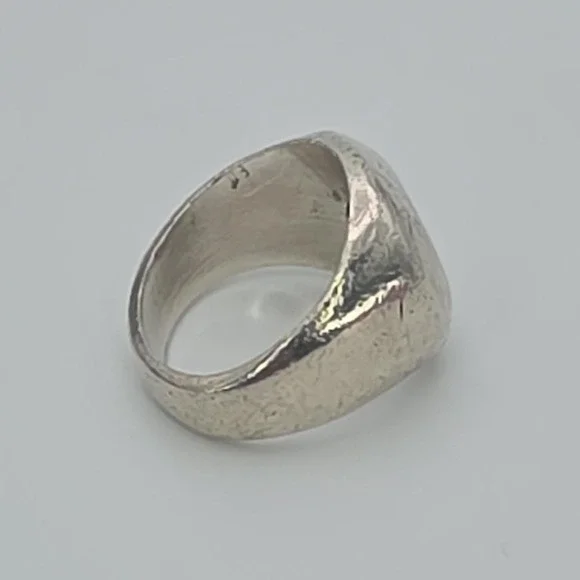 Vintage Dome Shaped Ring Hollow Center 925 Sterling Silver Textured Size 5.5 - Picture 7 of 11